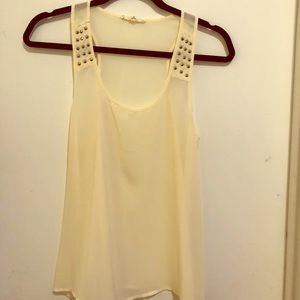 Chiffon sleeveless shirt with studs